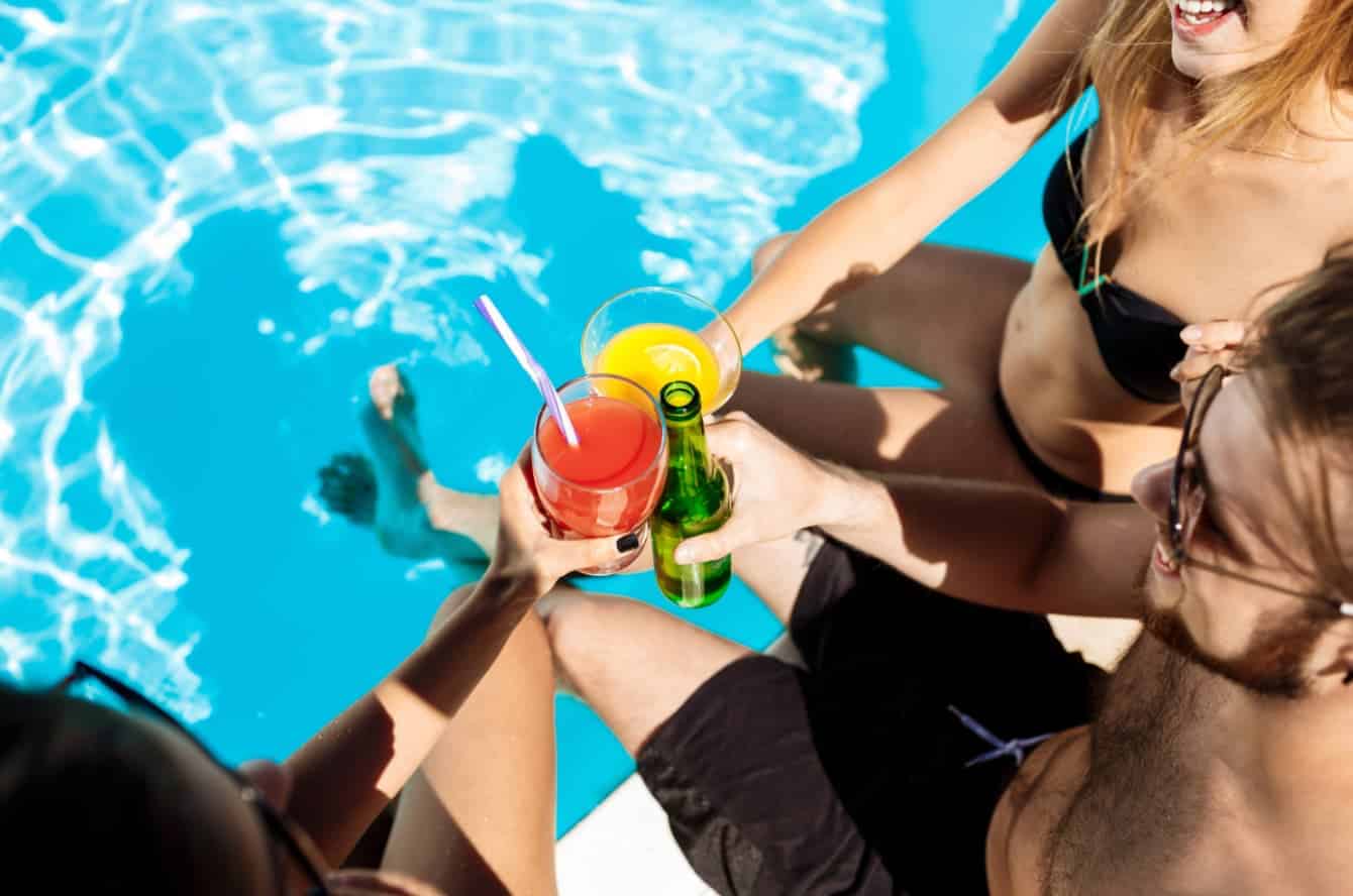 cocktail piscina festa 18 anni